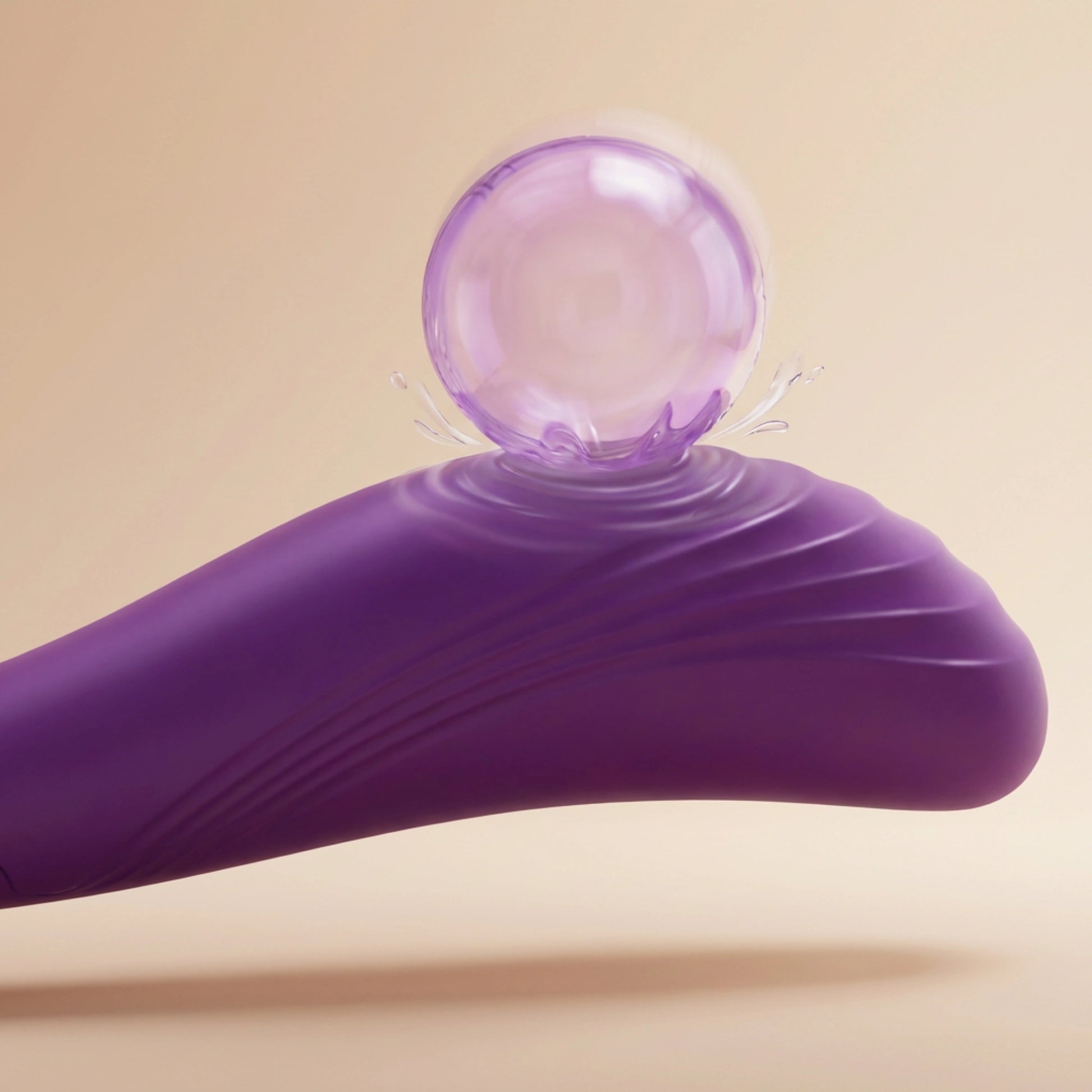 Creative visualization showing water droplets bouncing rhythmically above the central motor zone of the purple Wings device, illustrating its powerful and precise vibration frequency on a dark violet backdrop
