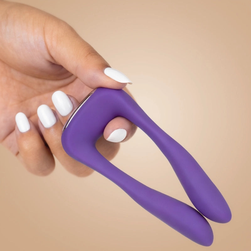 Close-up detail shot of the product‘s flawless silicone surface, highlighting its blemish-free, velvety matte finish and body-safe purity.
